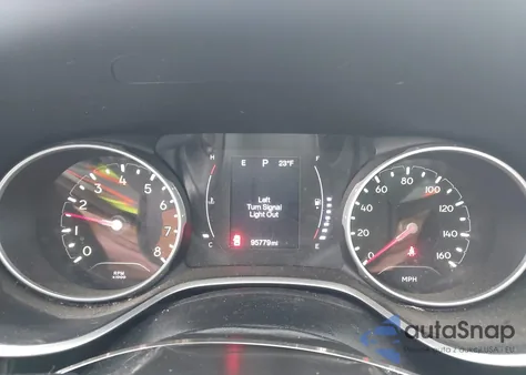 2018 Jeep Compass Altitude 4X4 from USA, damaged, VIN 3C4NJDBB8JT453103